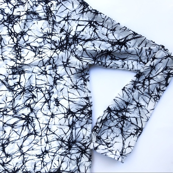 🖤Barbwire Button Down - Picture 2 of 5